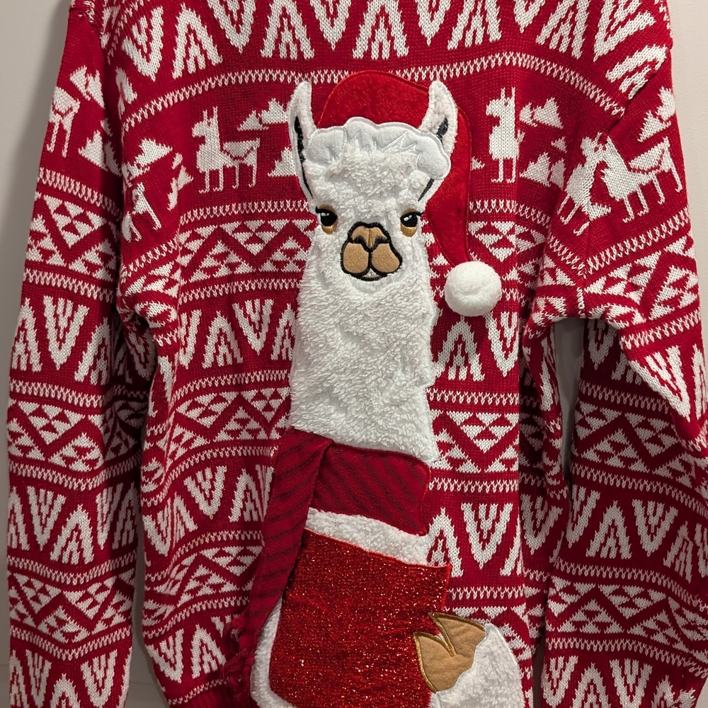 33 Degrees Llama Christmas Sweater M • Red White Fair Isle Holiday Knit